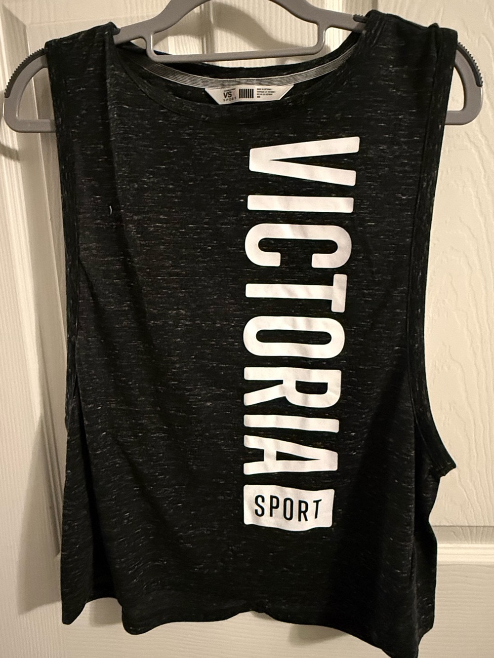 Victoria’s Secret VSX Sport 2016 Graphic Muscle Tank Black M